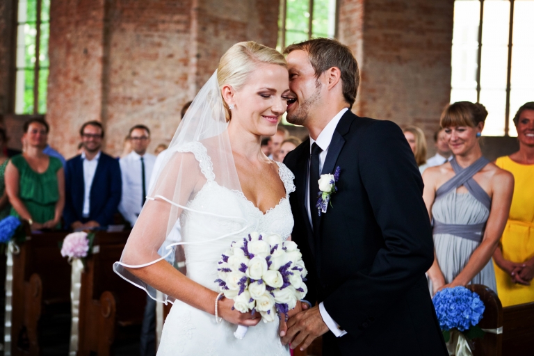 Braut In Der Kirche Ankommen Hochzeitsfotograf Berlin